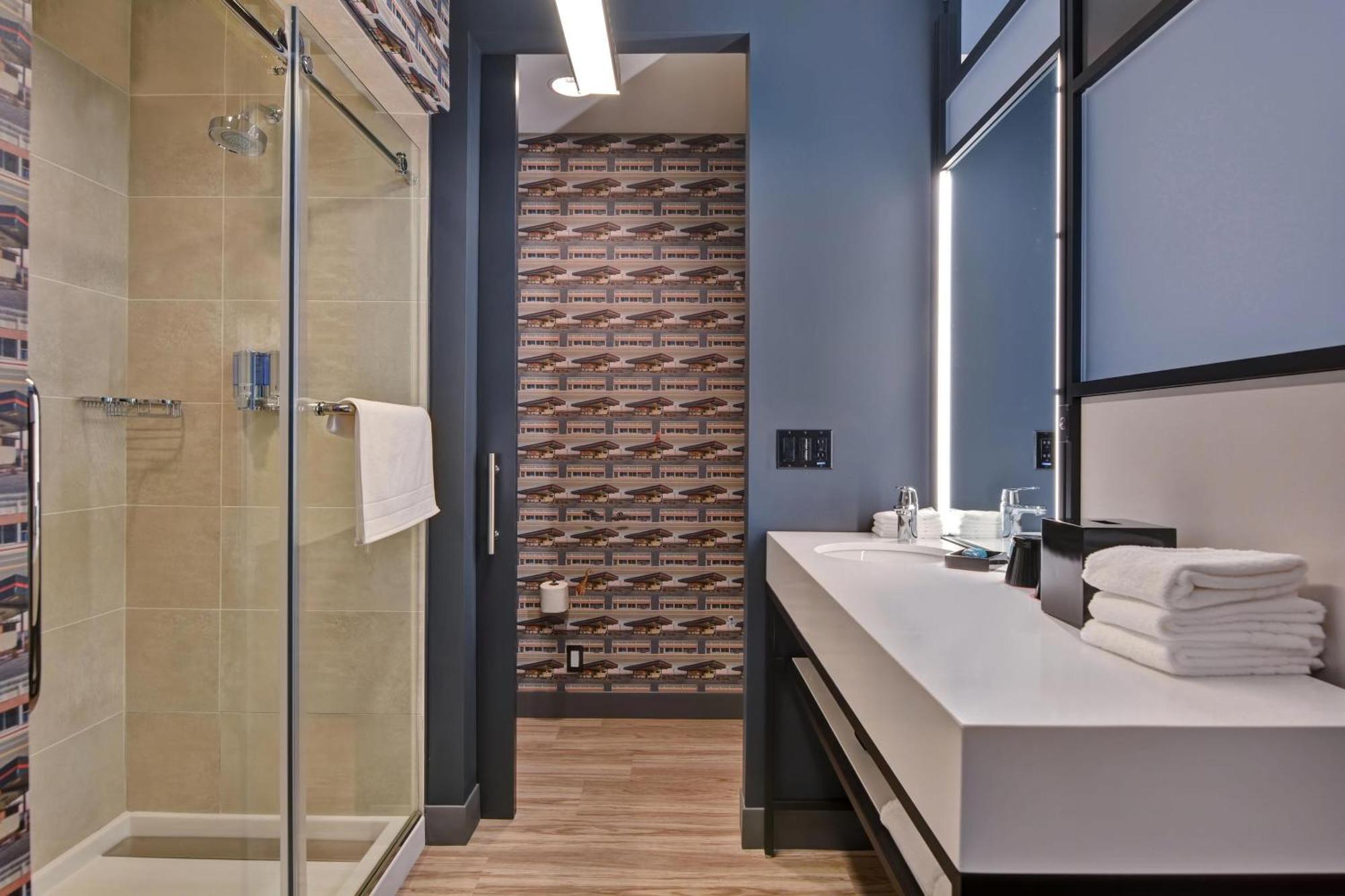 Aloft Meadowlands Hotel