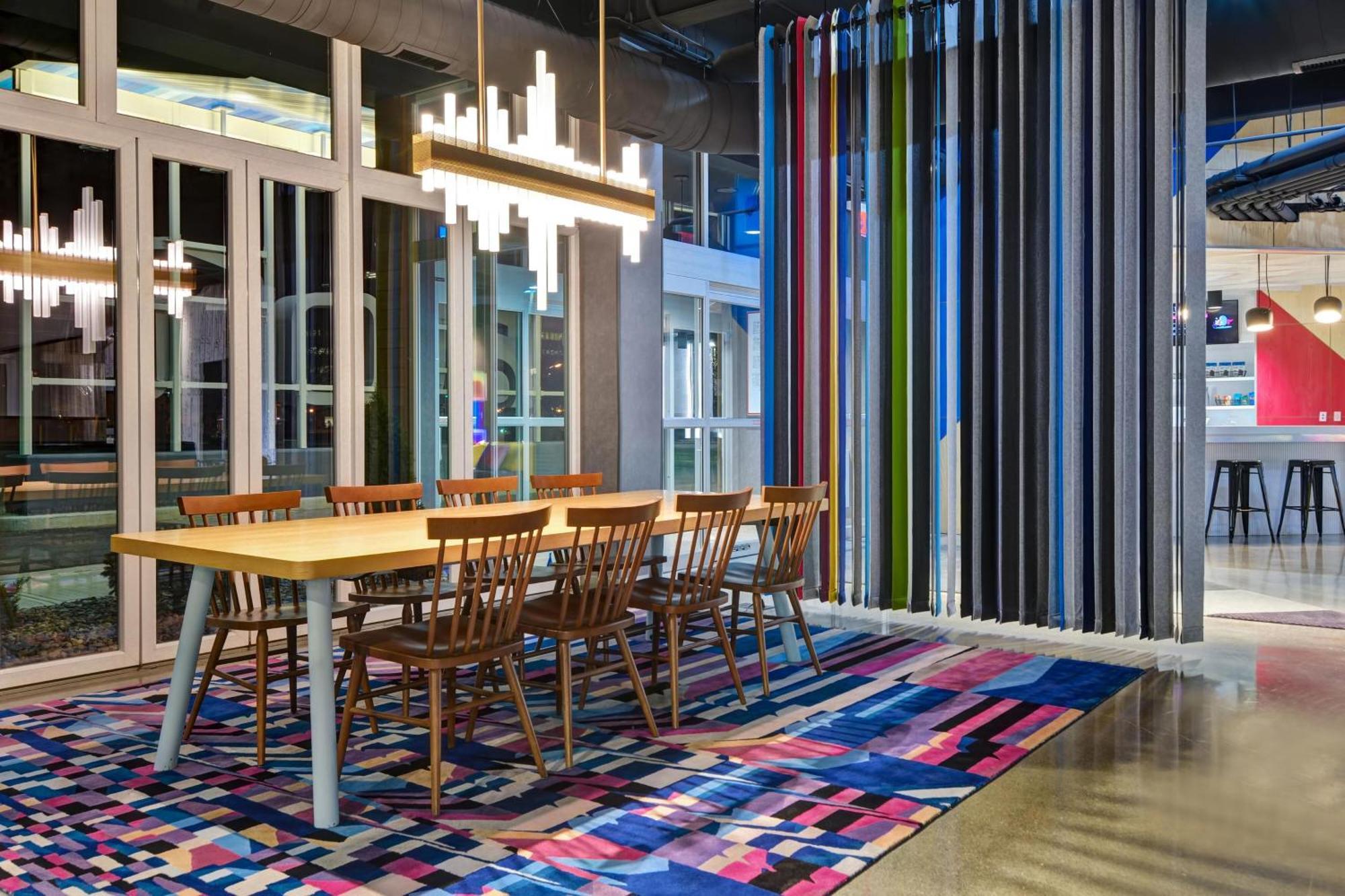 Hotel Aloft Meadowlands 3*