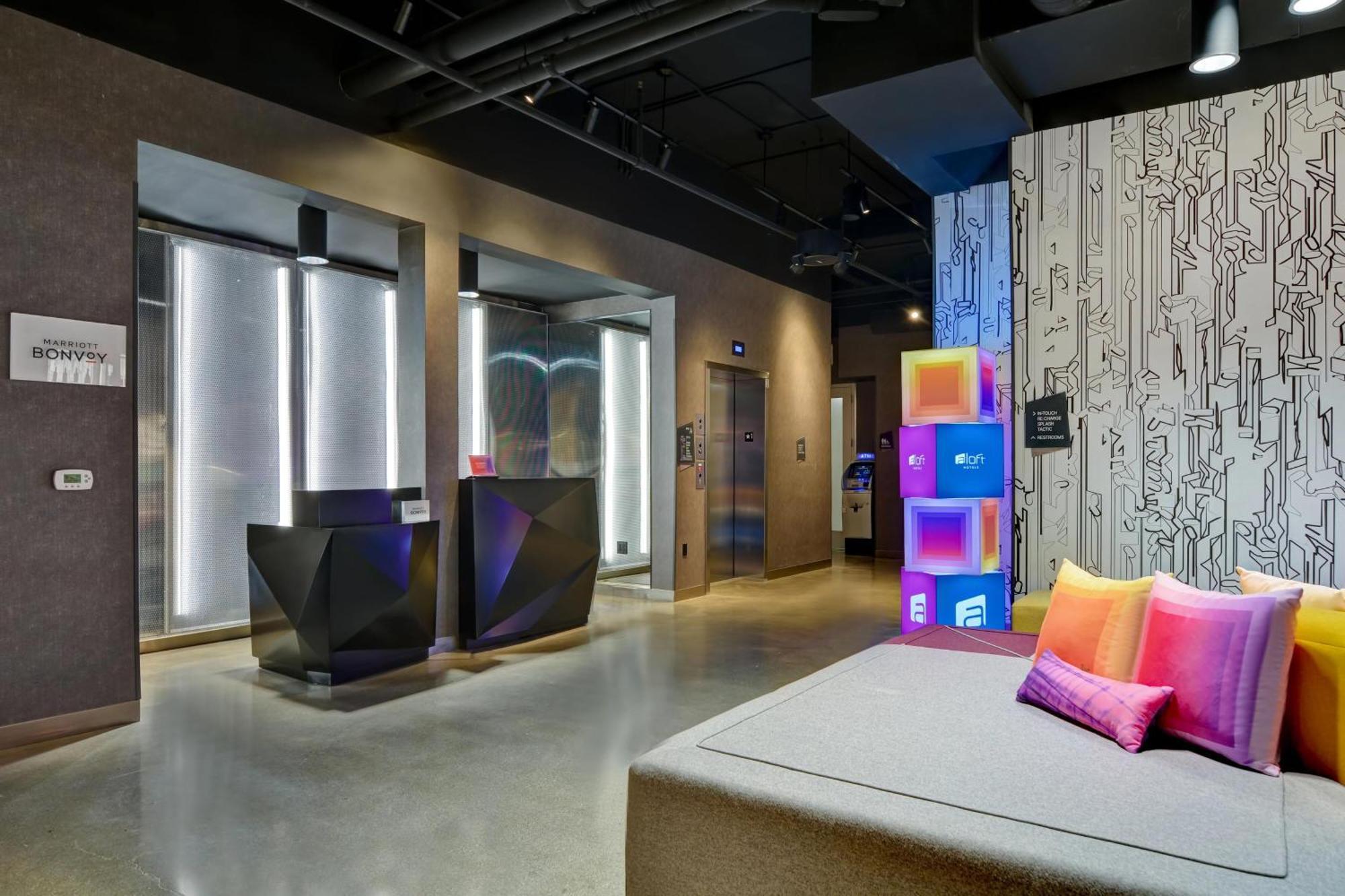 Aloft Meadowlands 3*